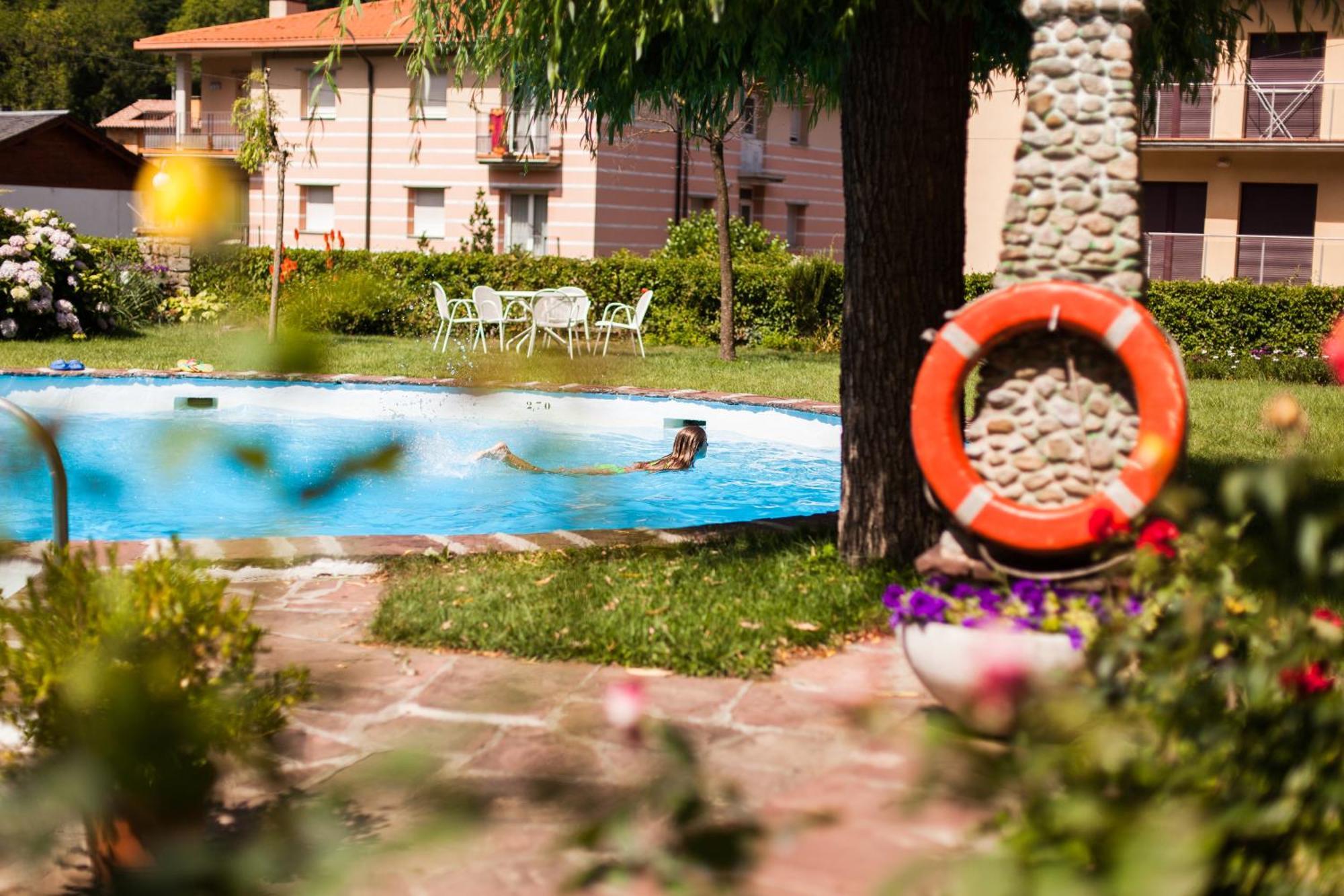 Hotel Catalunya Park Ribes De Freser Extérieur photo