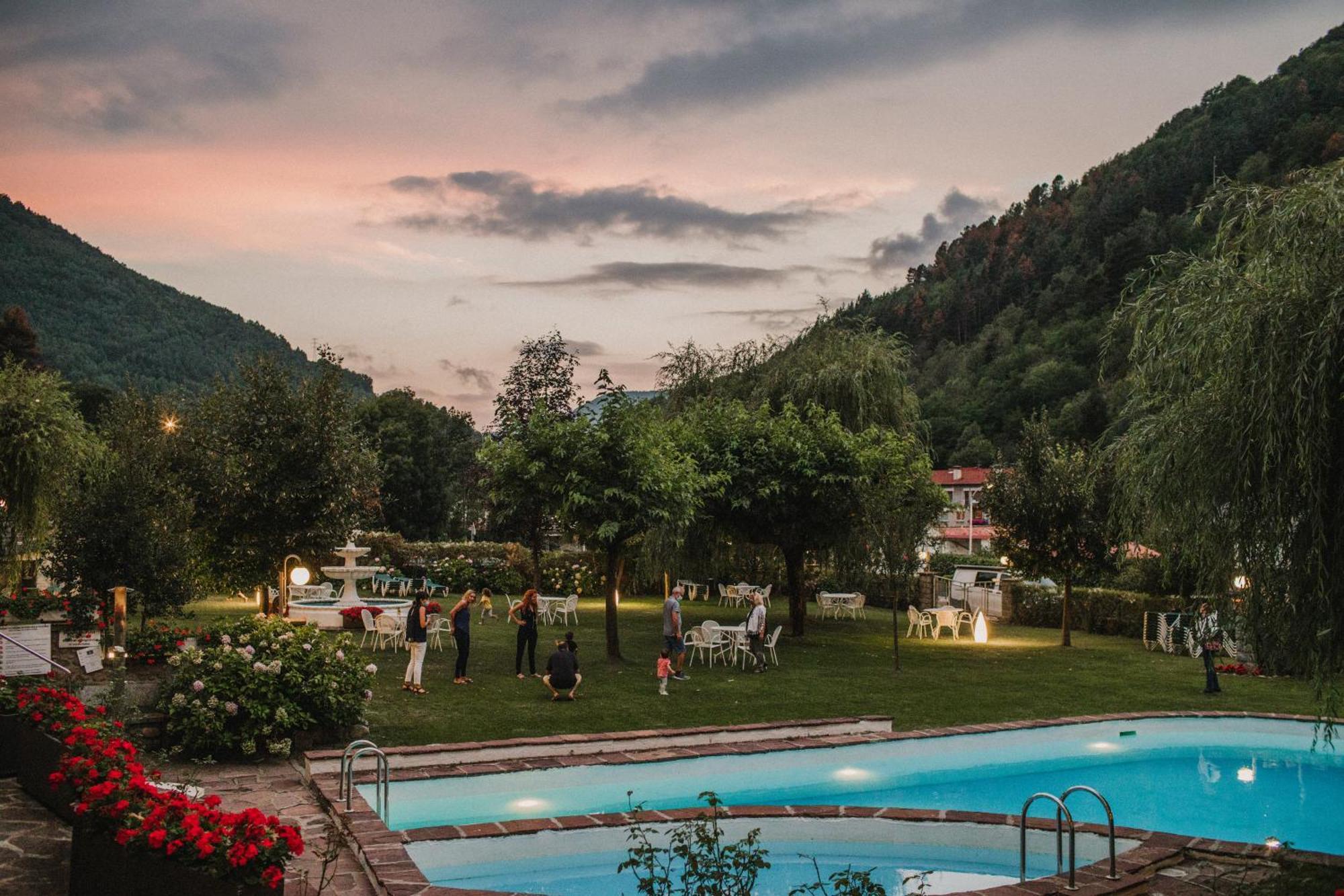 Hotel Catalunya Park Ribes De Freser Extérieur photo